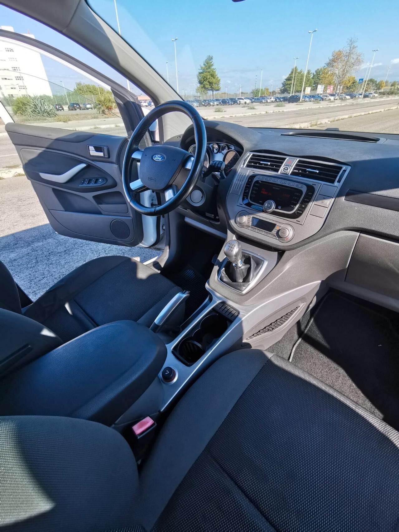 Ford Kuga 2.0 TDCi 140 CV 2WD Titanium 2013