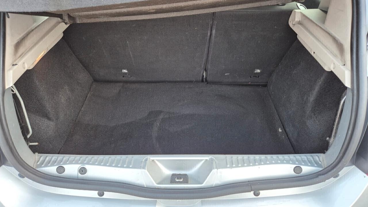 Dacia Sandero Stepway 1.5dCi 90CV Prestige-11/2014