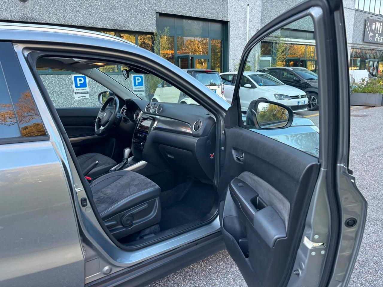 Suzuki Vitara 1.0 Boosterjet A/T 4WD AllGrip Starview *4x4*TETTO APRIBILE*