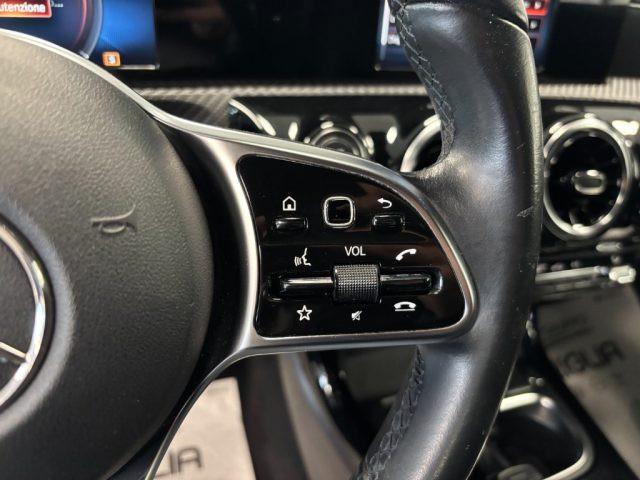 MERCEDES-BENZ A 180 d Executive Full Optional