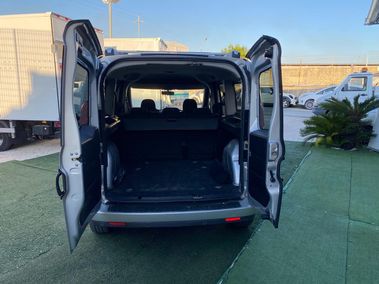 Fiat Doblo Maxi 2.0 Apertura Porte 2013
