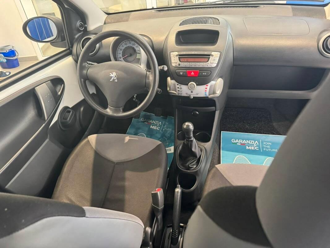 Peugeot 107 2012 1.0 12v Active 5p