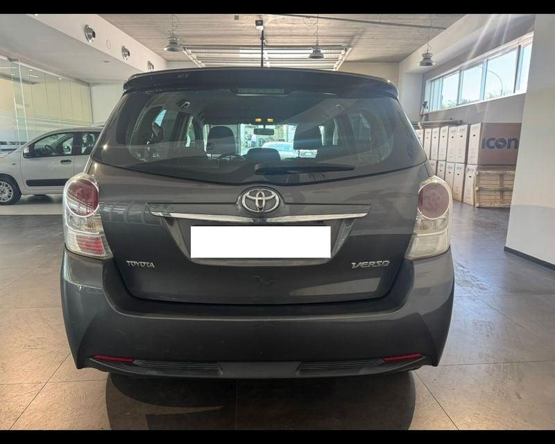 Toyota Verso 1.6 D-4D Active