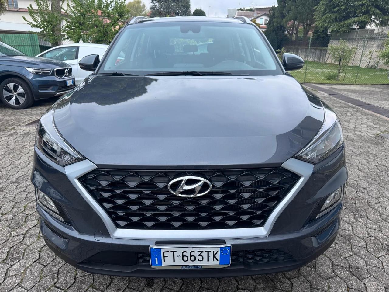 Hyundai Tucson 1.6 CRDi Exellence*EURO6*NAVI*CERCHI