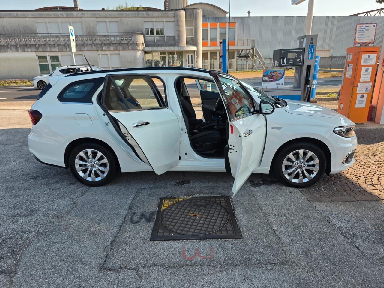 Fiat Tipo 1.6 Mjt S&S DCT SW S-Design con 180.000km