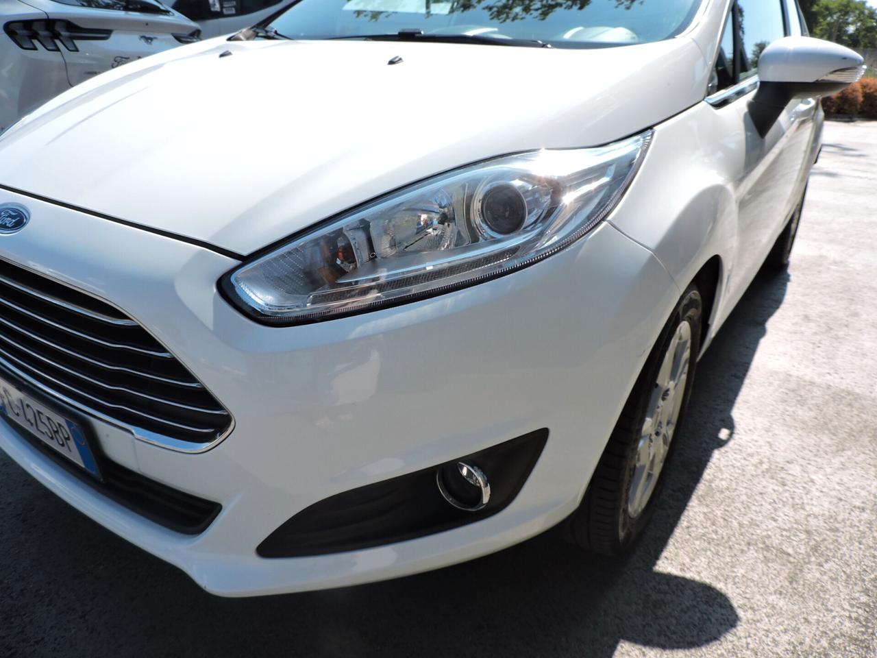 Ford Fiesta 1.5 TDCi 75CV 5 porte Titanium