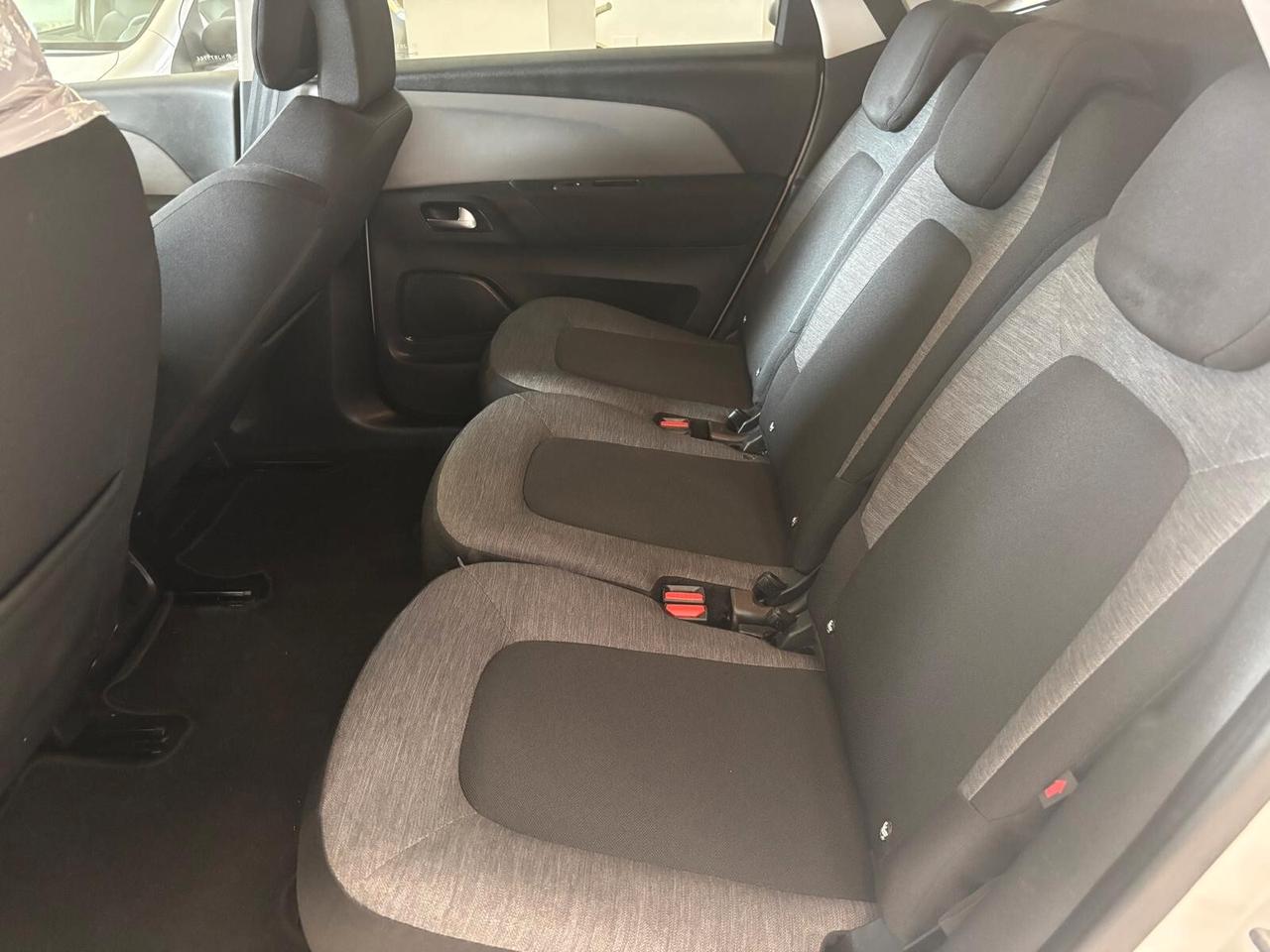 CITROEN C4 PICASSO ANNO 2018 DS 1.6 ADATTA NEOPATENTATI KM 144 mila