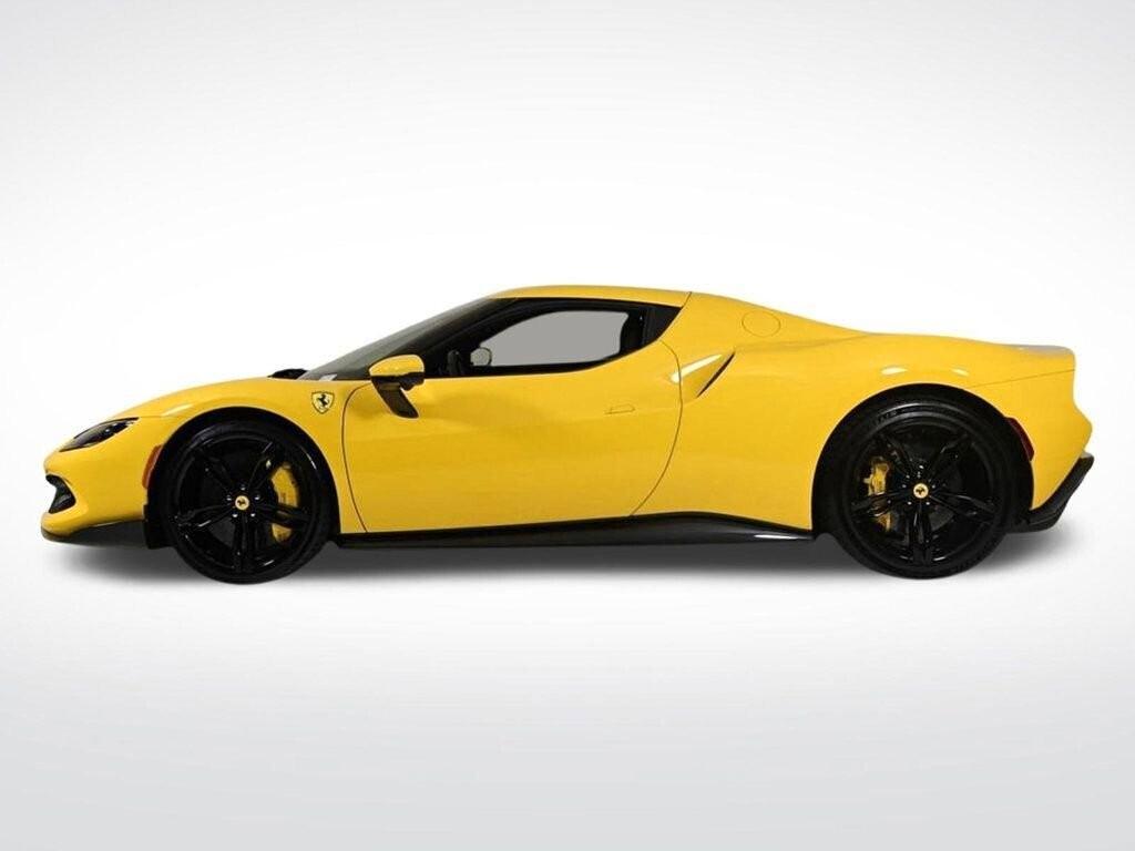 Ferrari 296 GTB NOLEGGIO LUNGO TERMINE - LEASING FULL INCLUSIVE