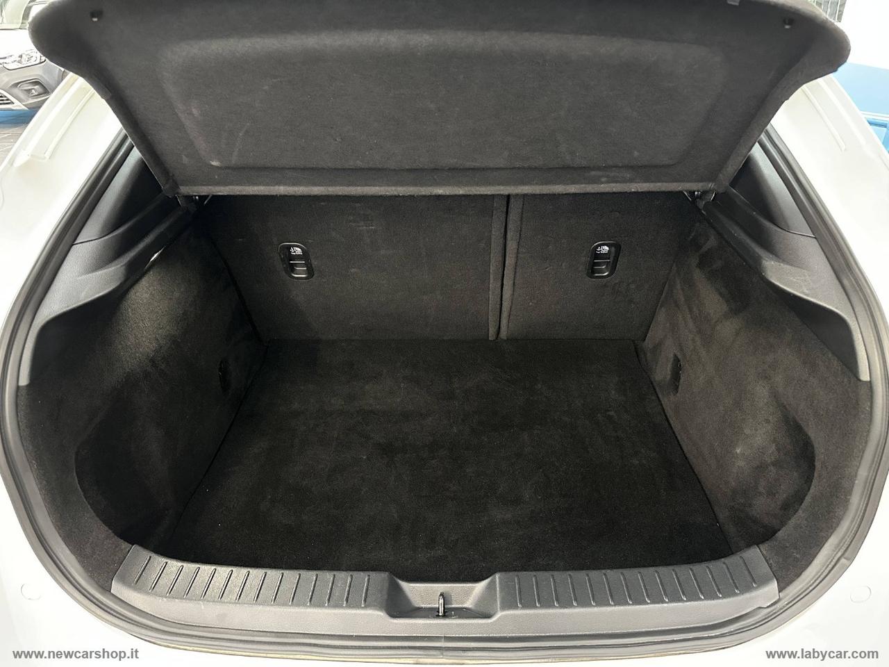 MAZDA CX-30 2.0L e-Skyactiv-G M-Hybrid 2WD Evolve