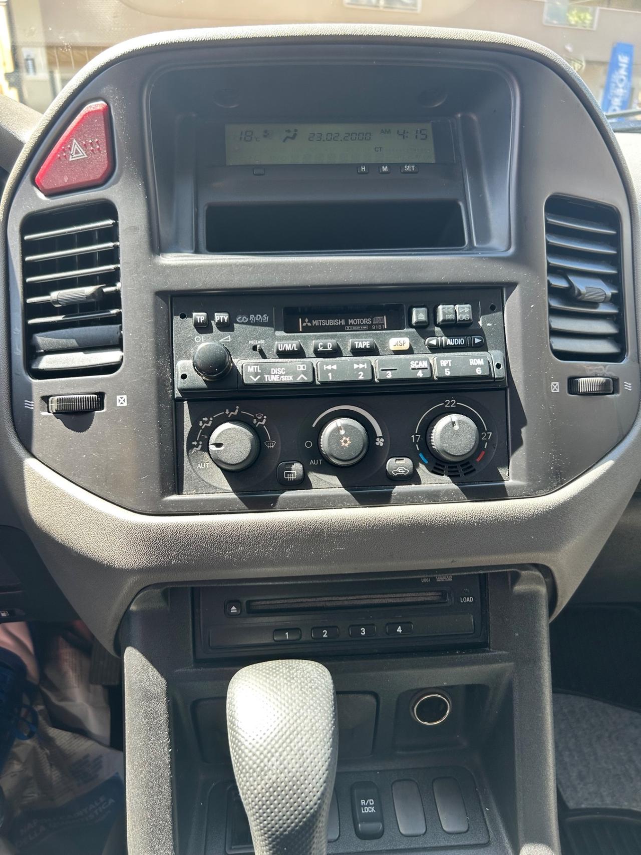 Mitsubishi Pajero 3.2 16V DI-D 3p. GLX