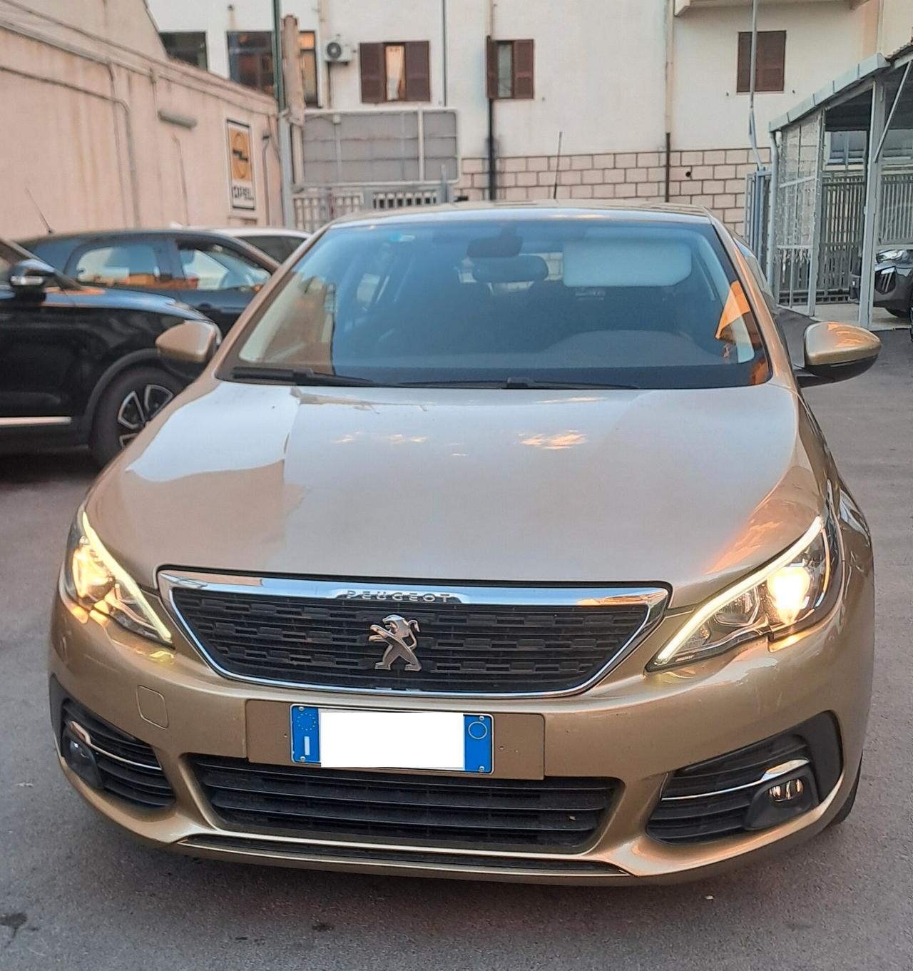 PEUGEOT 308 1.5 BlueHDi 130cv