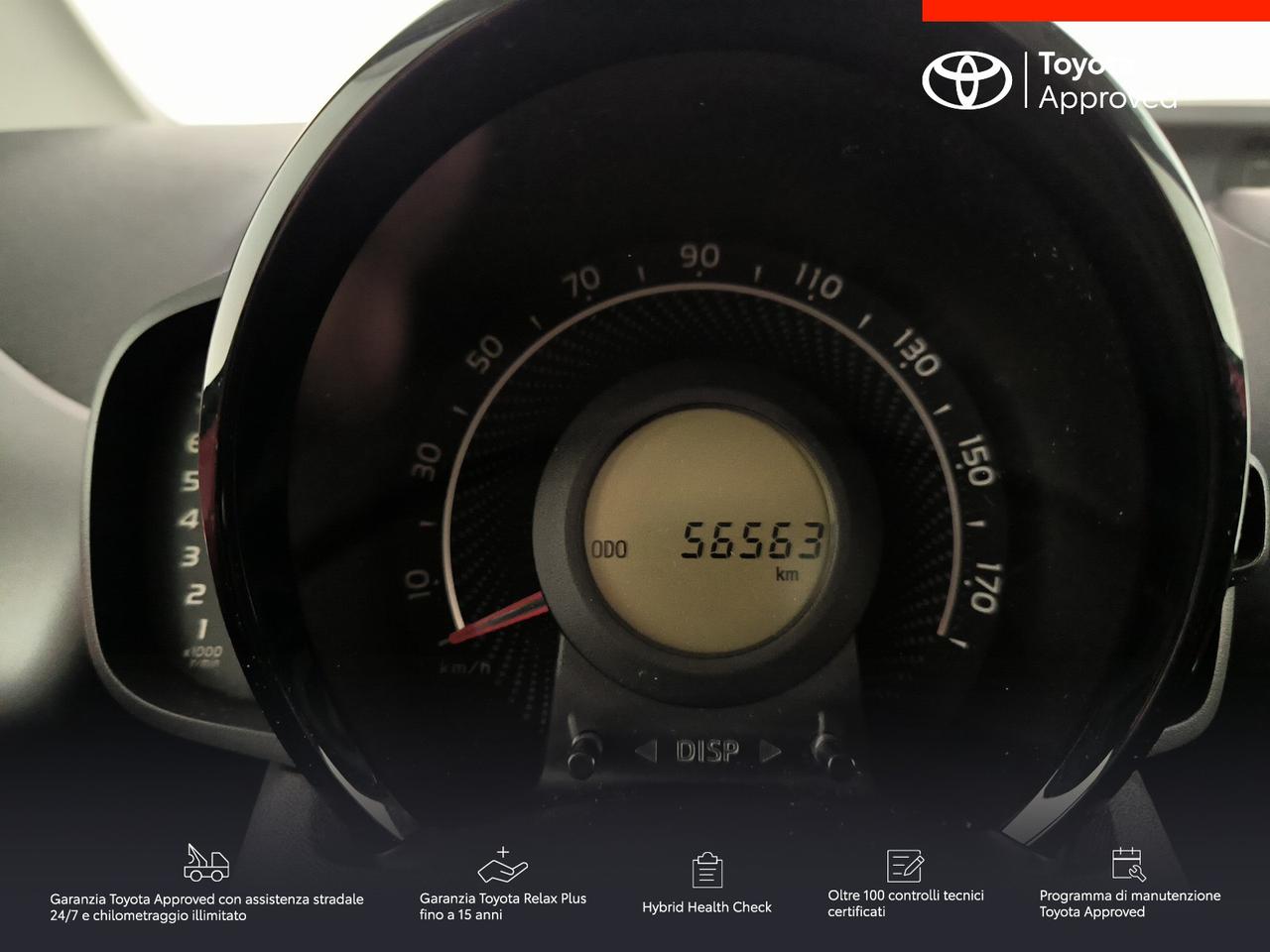 Toyota Aygo 5p 1.0 x-play 72cv