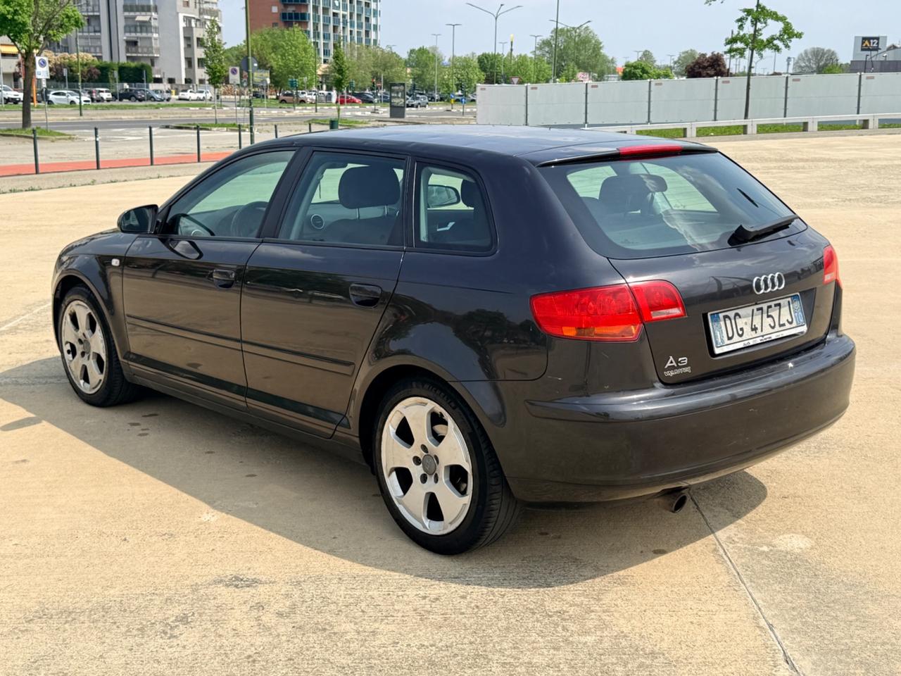 Audi A3 1.6 16V FSI Ambition GPL