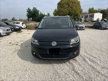Volkswagen Touran Business 1.6 TDI DSG Comfortline