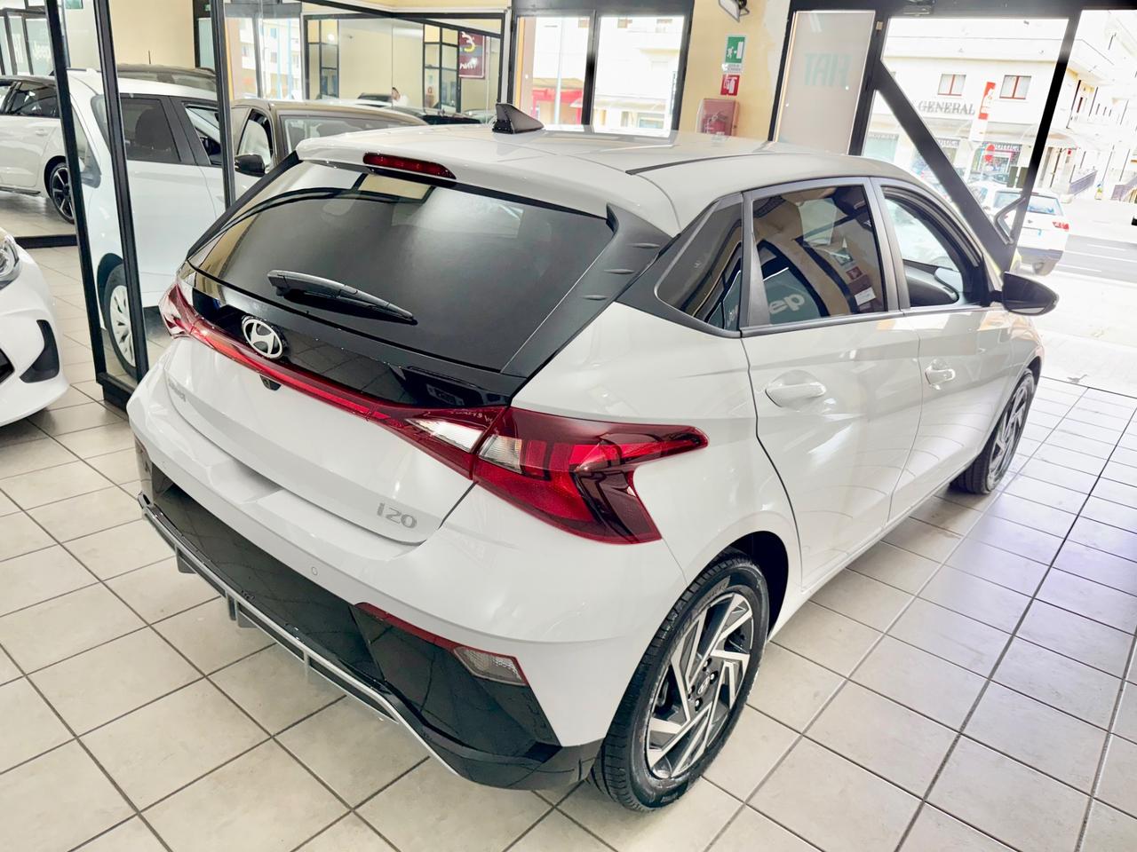 Hyundai i20 1.0 T-GDI 90CV Connectline DCT