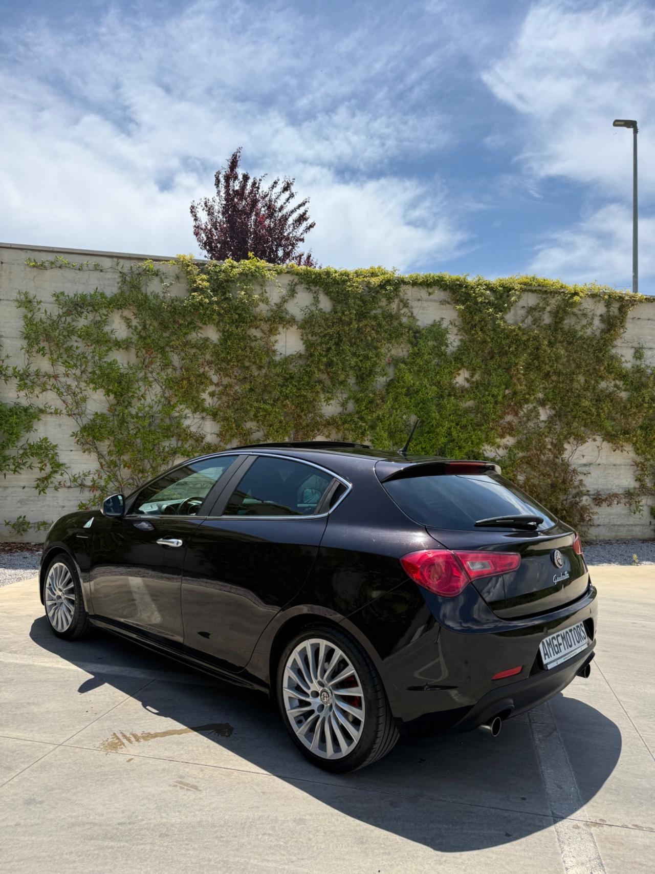 Alfa Romeo Giulietta 1750 TBi Quadrifoglio Verde
