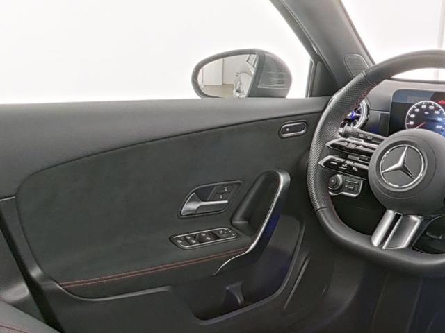 MERCEDES-BENZ A 180 Automatic AMG Line Advanced Plus