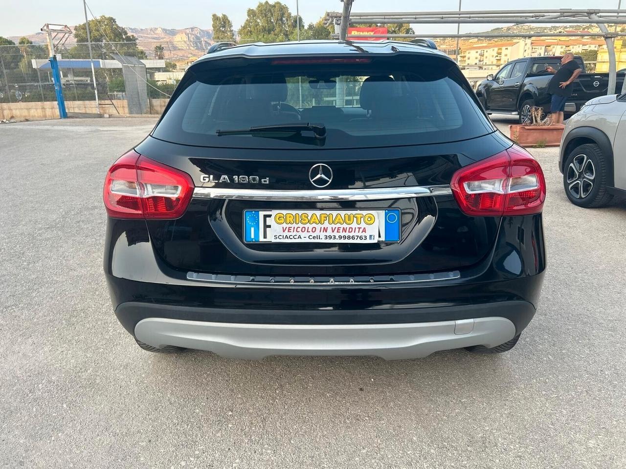 Mercedes GLA 180 d 2017