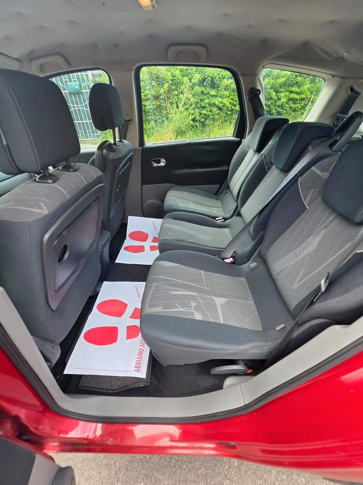 Renault Scenic Grand Scénic 1.6 16V Luxe Dynamique