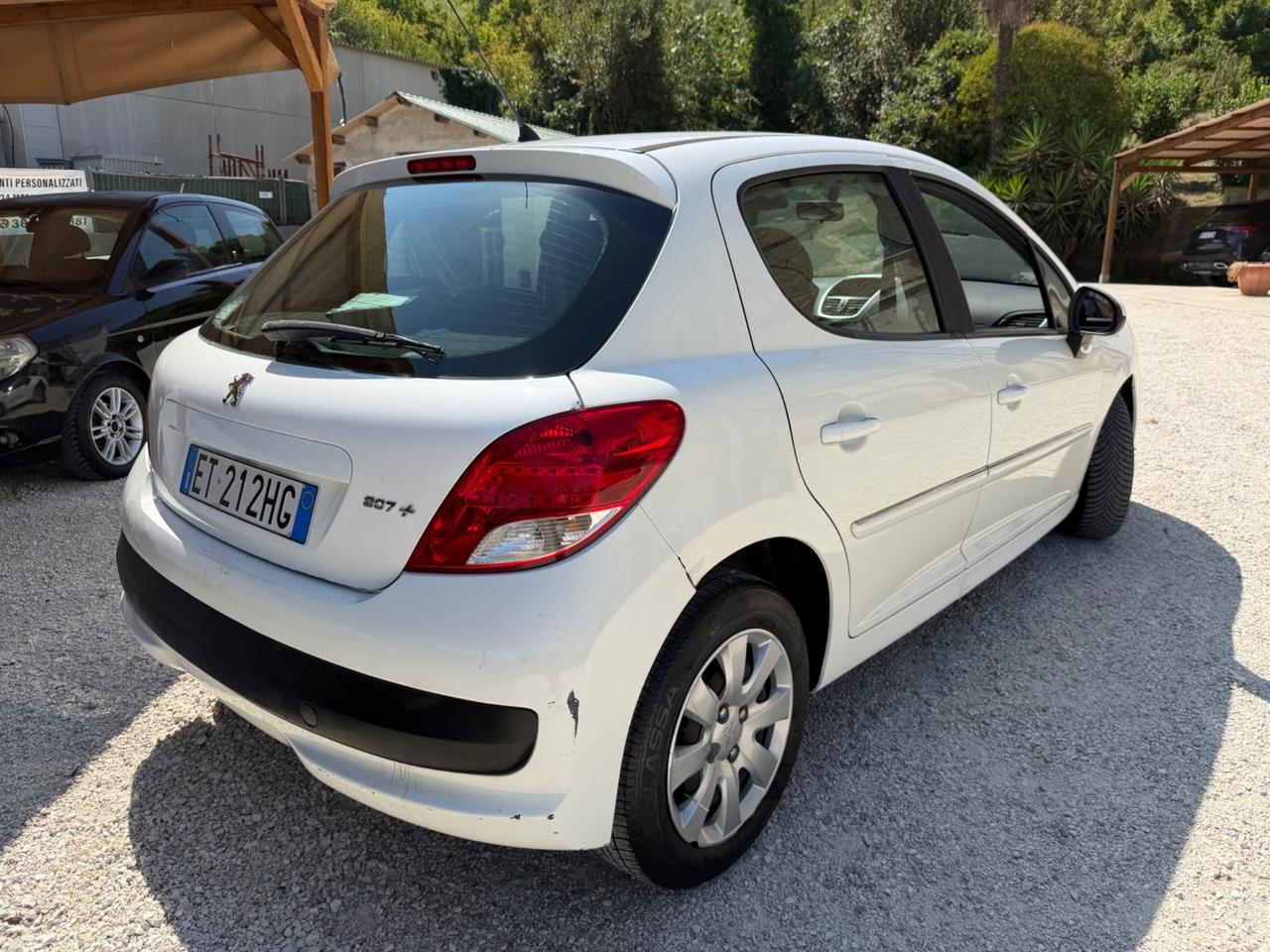Peugeot 207 Plus 1.4 HDi 70CV 5 porte