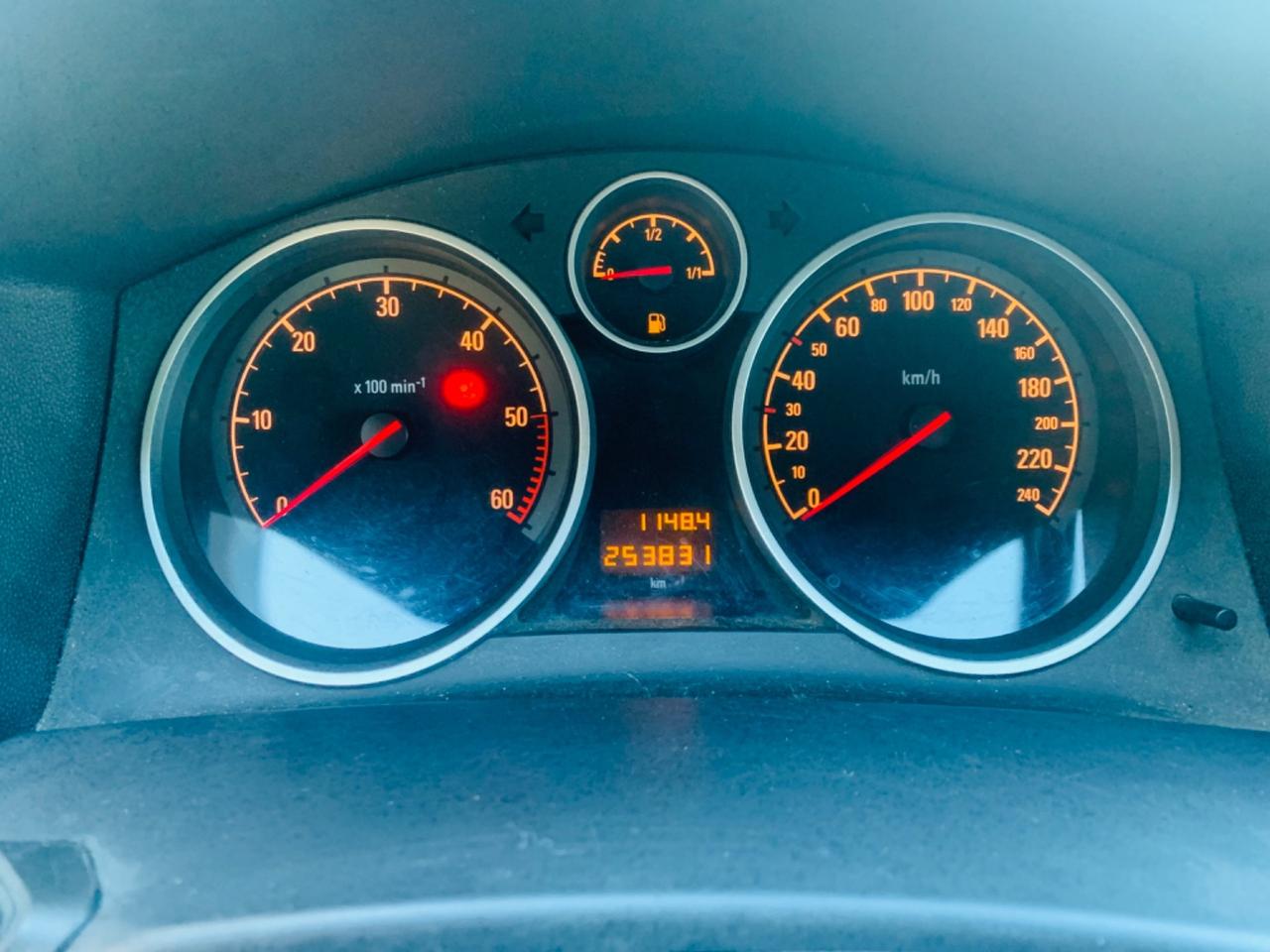 Opel Astra 1.7 CDTI 110CV 5 porte Cosmo