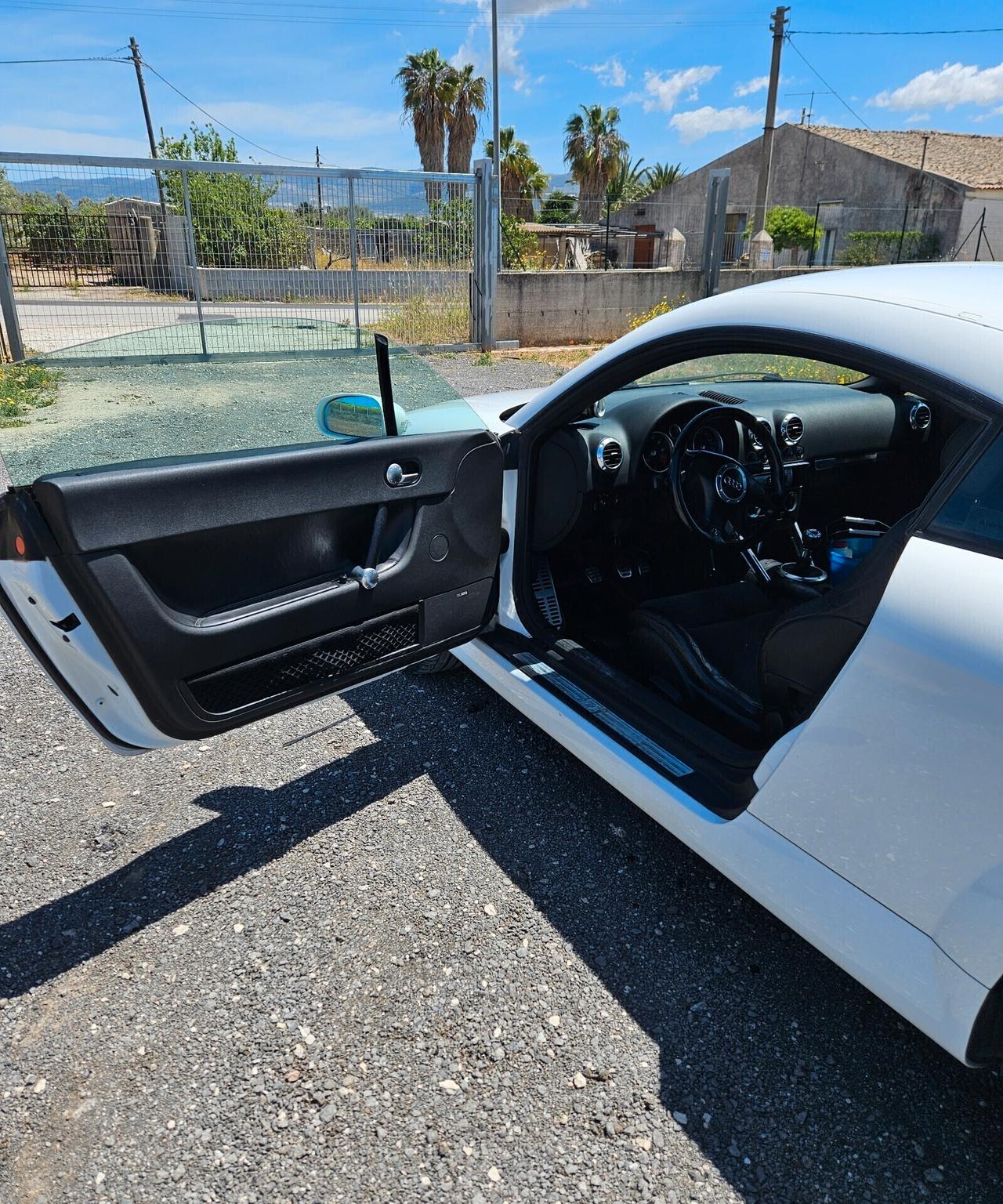 Audi TT Coupé 1.8 T 20V 179 CV cat