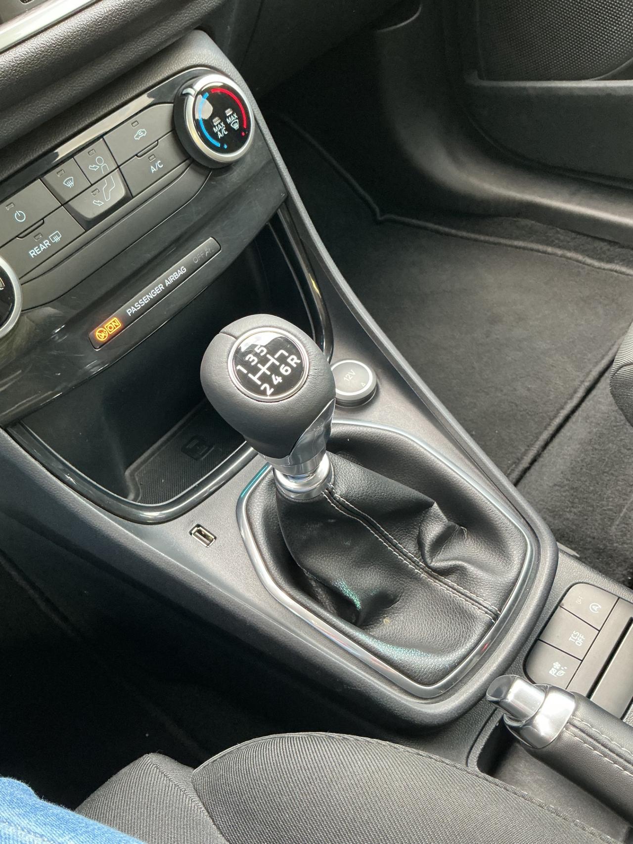 Ford Puma 1.0 EcoBoost Hybrid 125 CV S&S aut. Titanium