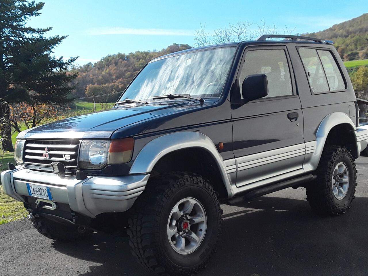 Mitsubishi Pajero 3.5i V6 24V cat MT SS GLS Exec.