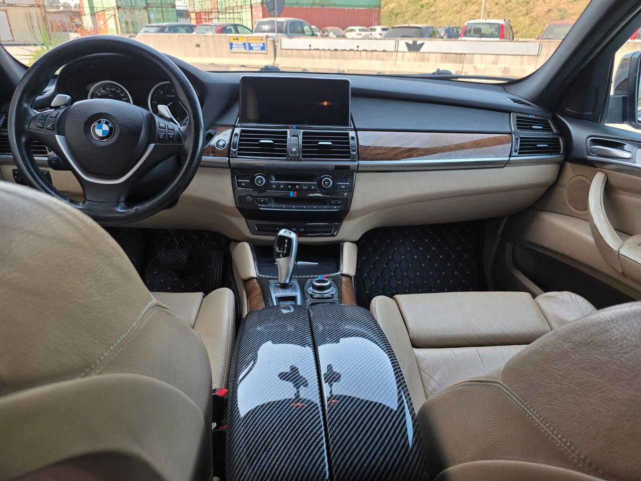 Bmw X6 xDrive30d Futura- SCHERMO GRANDE - PEDANE - ALLESTIMENTO M