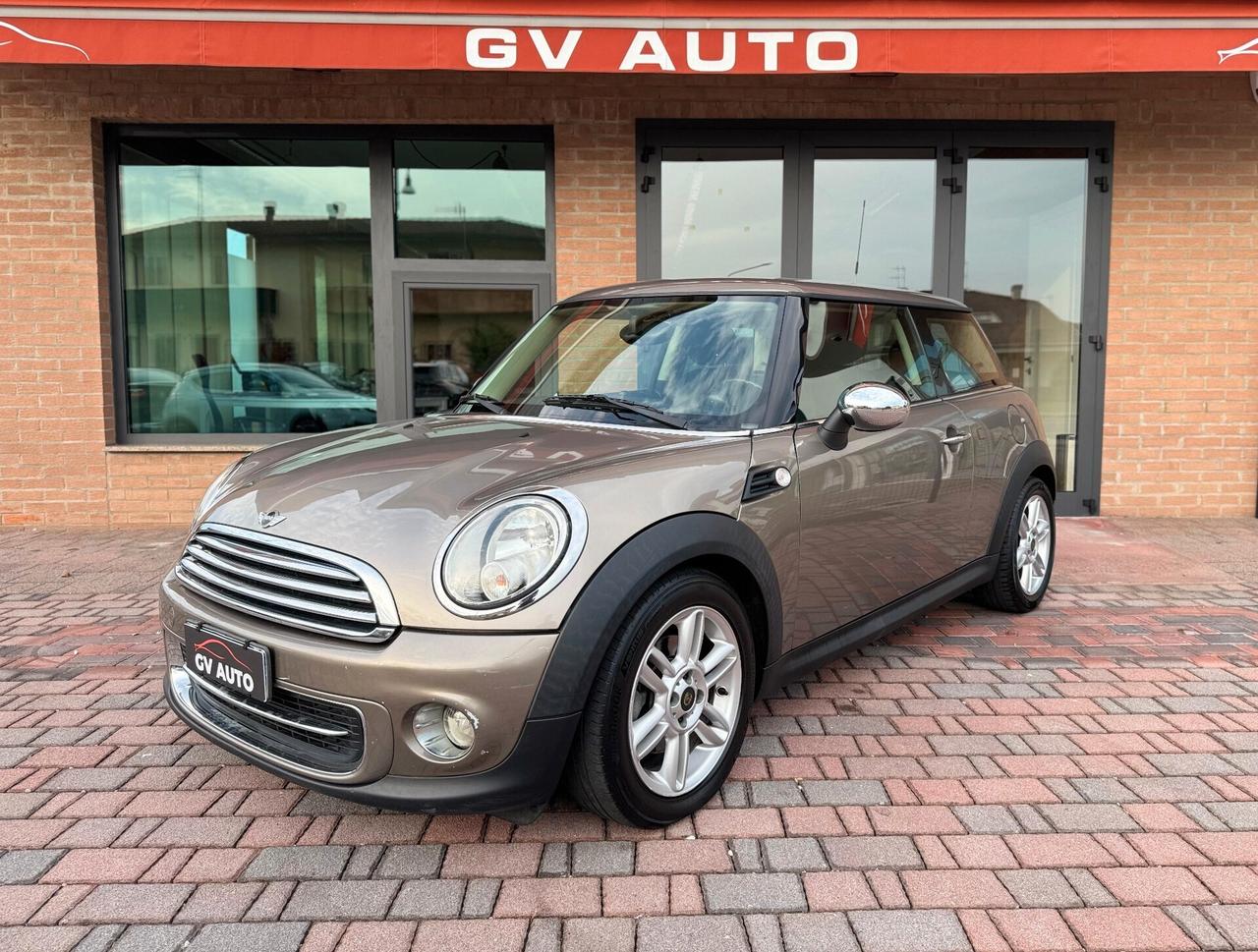 Mini Cooper one 1.6