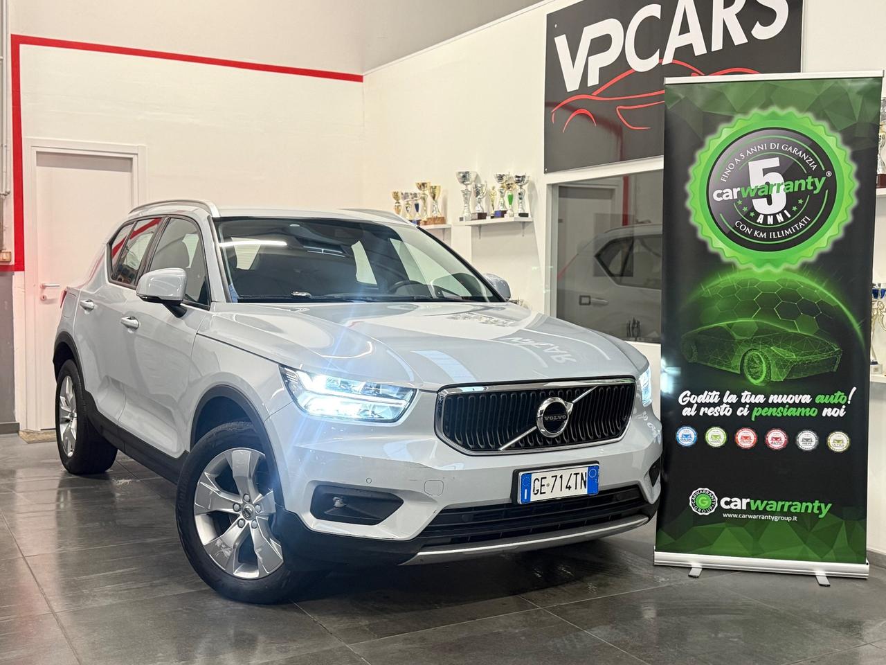 Volvo XC40 T2 Momentum Core