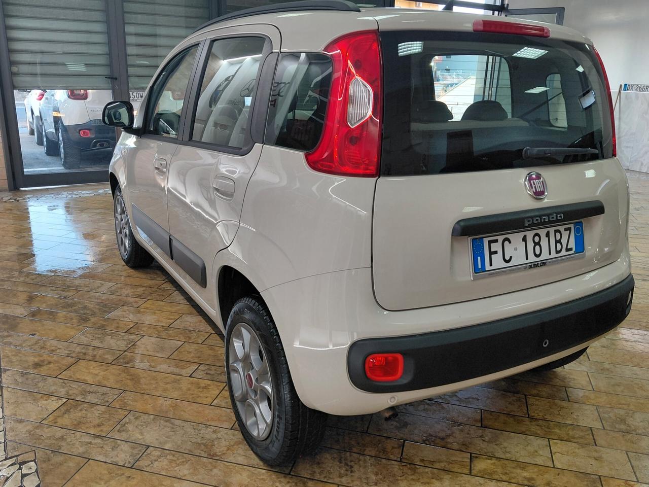Fiat Panda 0.9 TwinAir Turbo Natural Power Lounge