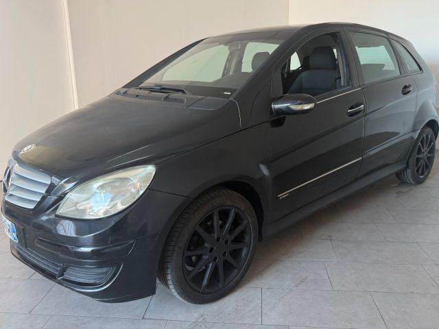 MERCEDES-BENZ B 150 Sport