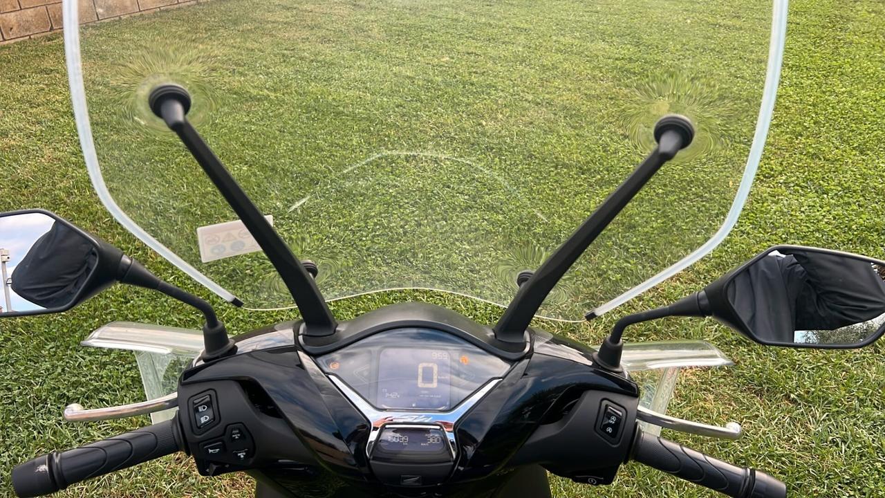 Honda SH 150 SPORT