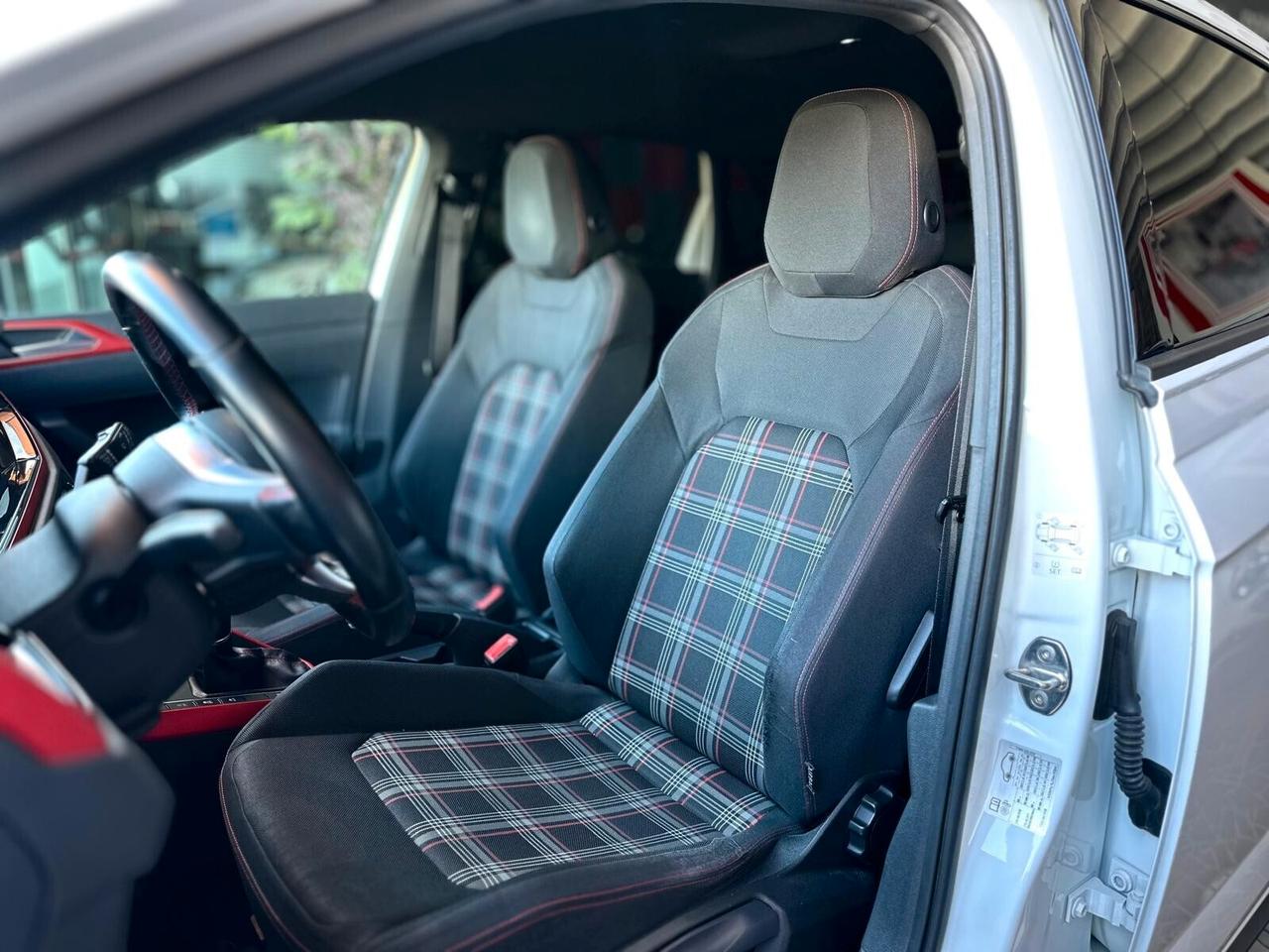 Volkswagen Polo 2.0 TSI DSG GTI BlueMotion Technology
