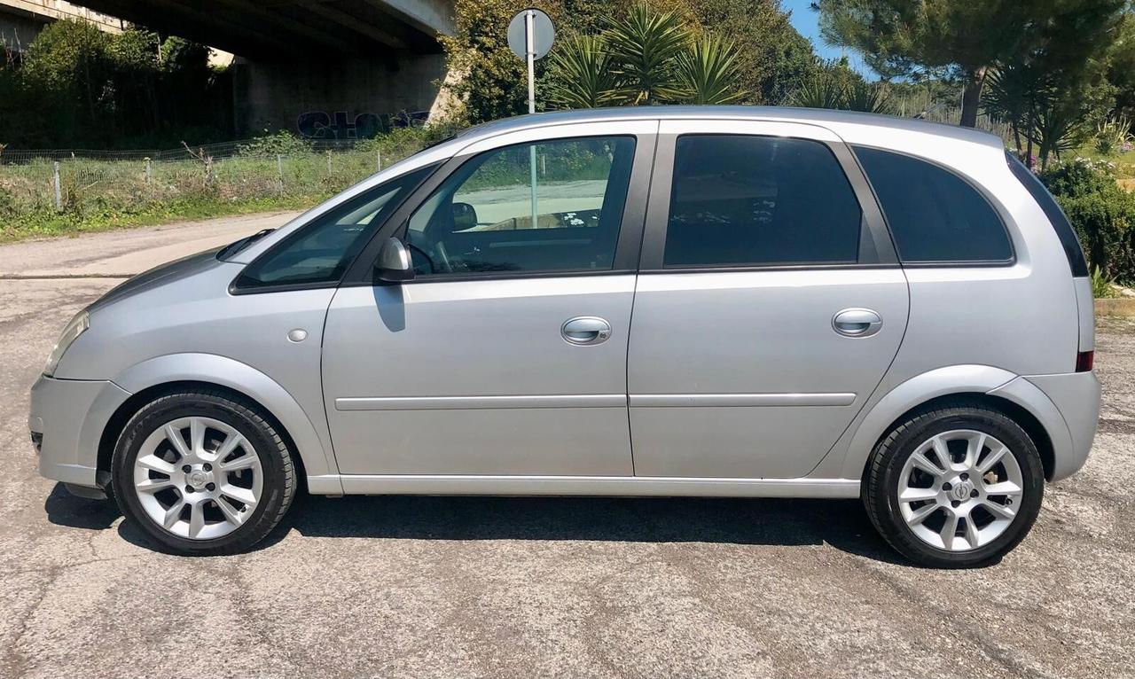 Opel Meriva 1.4 16V Enjoy