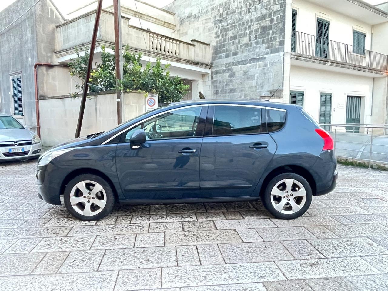 Peugeot 3008 1.6 HDi 115CV