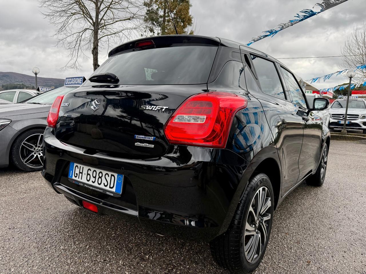 " PERFETTA " Suzuki Swift 1.2 Hybrid 4WD AllGrip