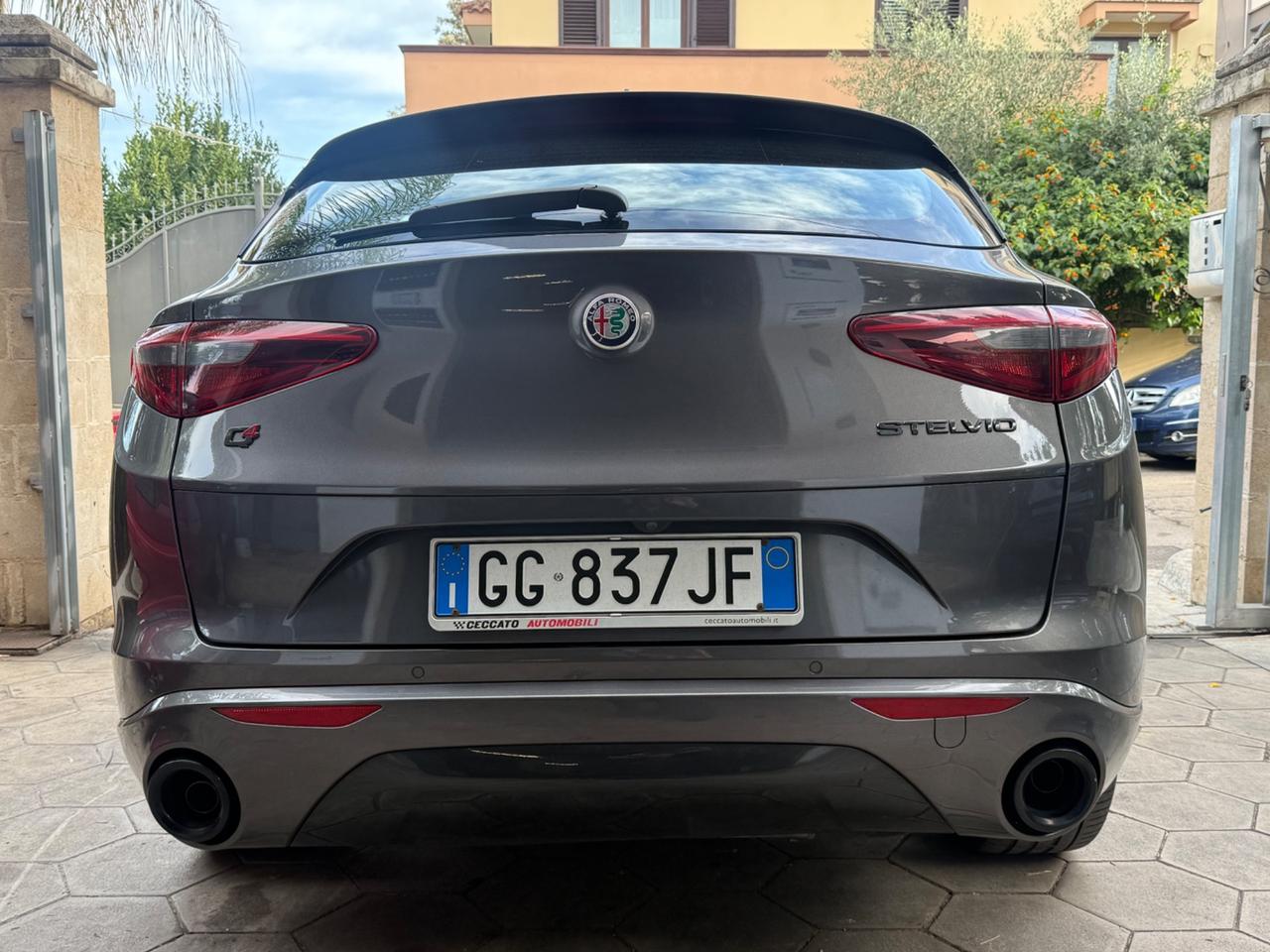 Alfa Romeo Stelvio 2.2 Turbodiesel 210 CV AT8 Q4 Veloce
