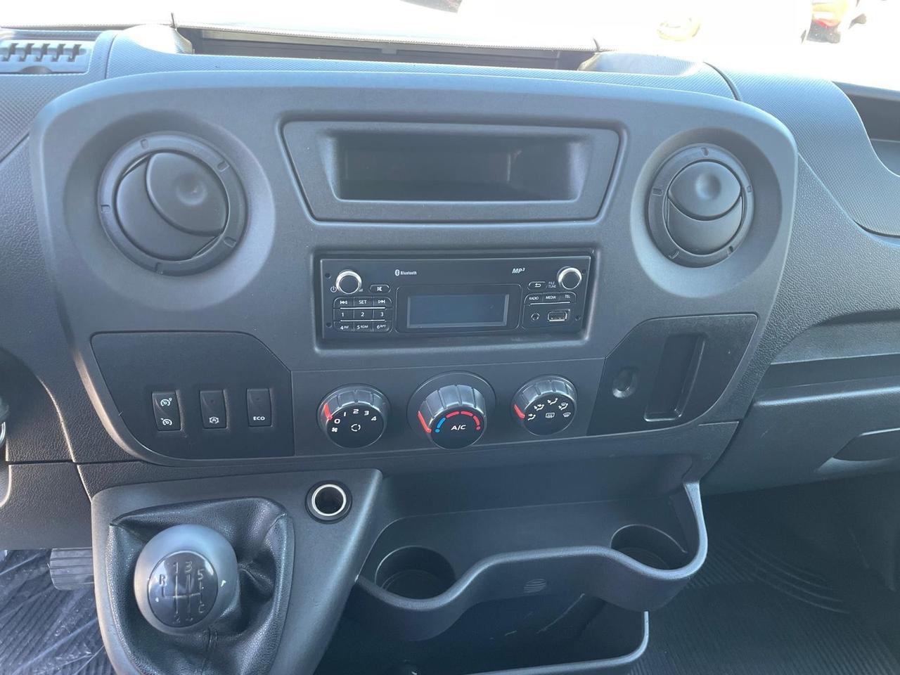 Renault Master T35 2.3 dCi/145 PL Cabinato Twin Turbo S&S