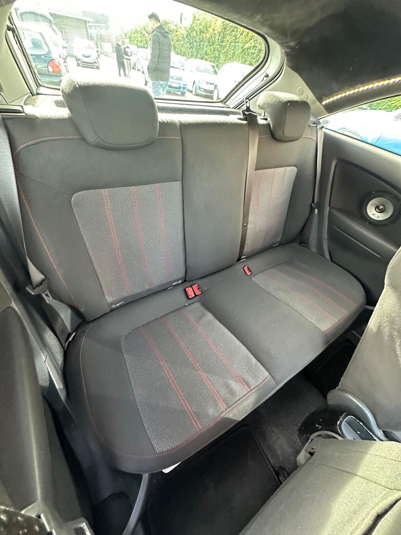 Opel Corsa 1.3 CDTI 95CV F.AP. 3 porte b-color