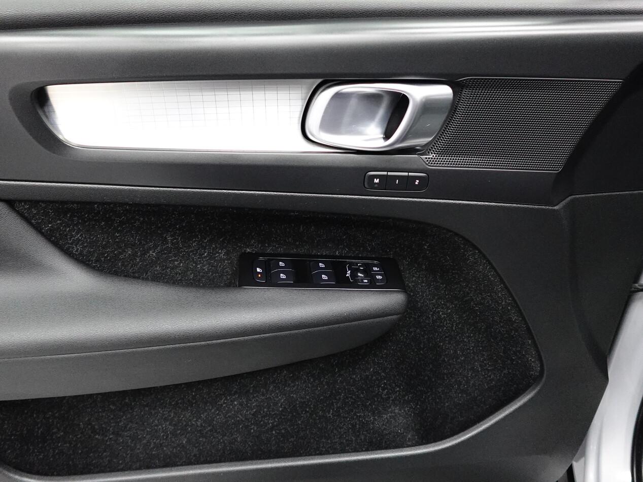 Volvo XC40 1.5 BZ T5 262 CV PHEV INSCRIPTION EXPRESSION