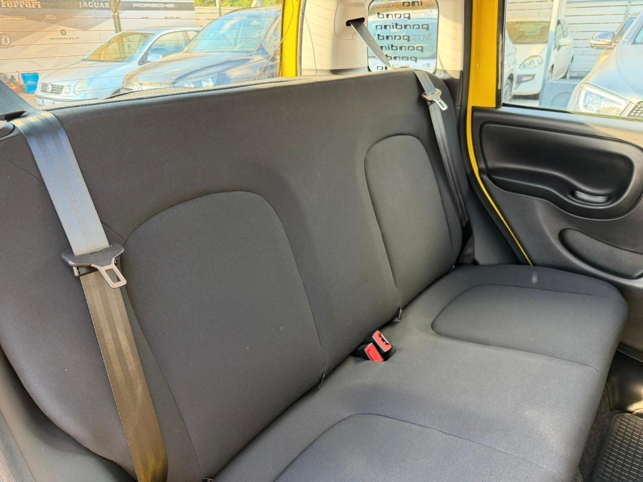 Fiat Panda 1.0 FireFly S&S Hybrid Pandina