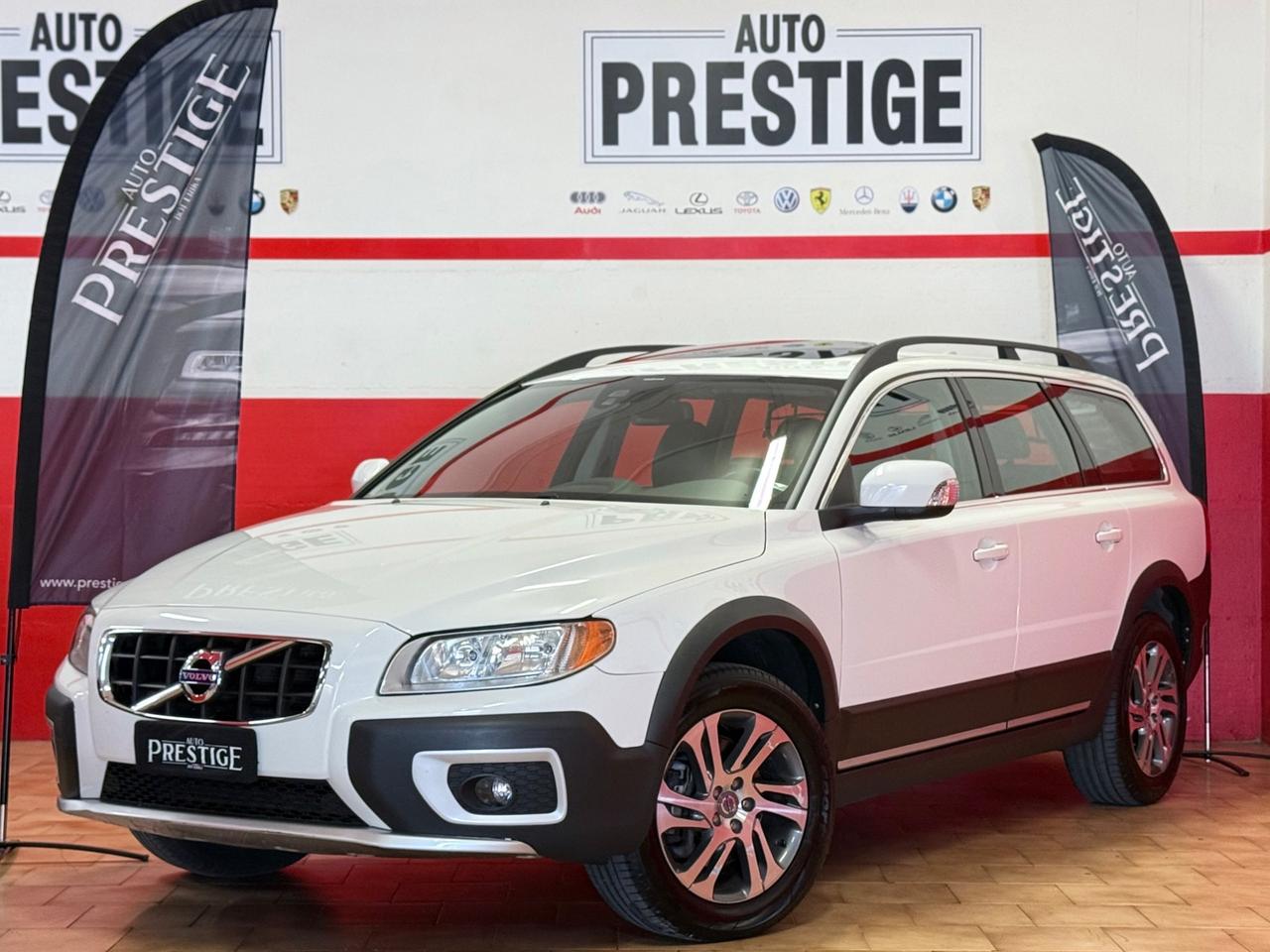 Volvo XC 70 XC70 D5 AWD Geartronic Summum