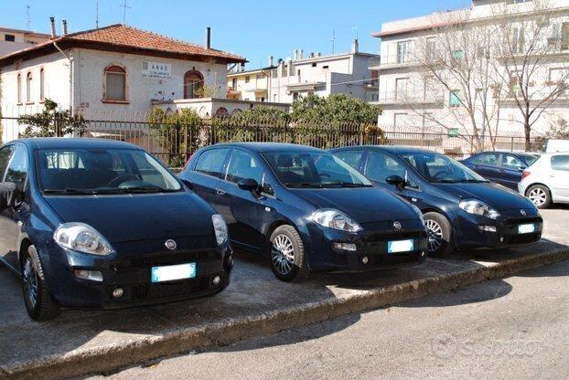 Fiat Punto street