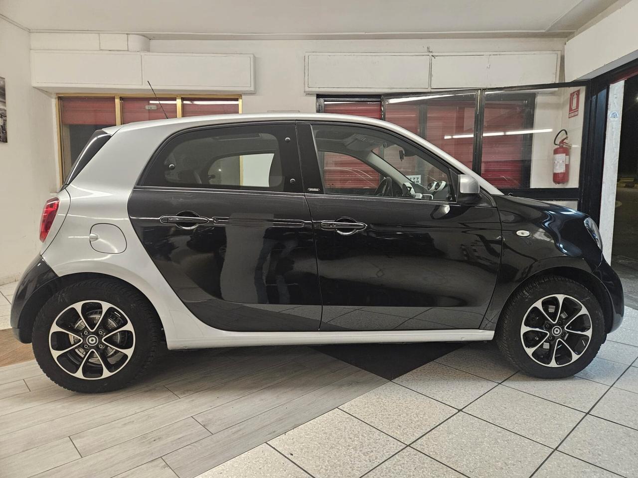 SMART ForFour AUTOMATICA 5porte PASSION