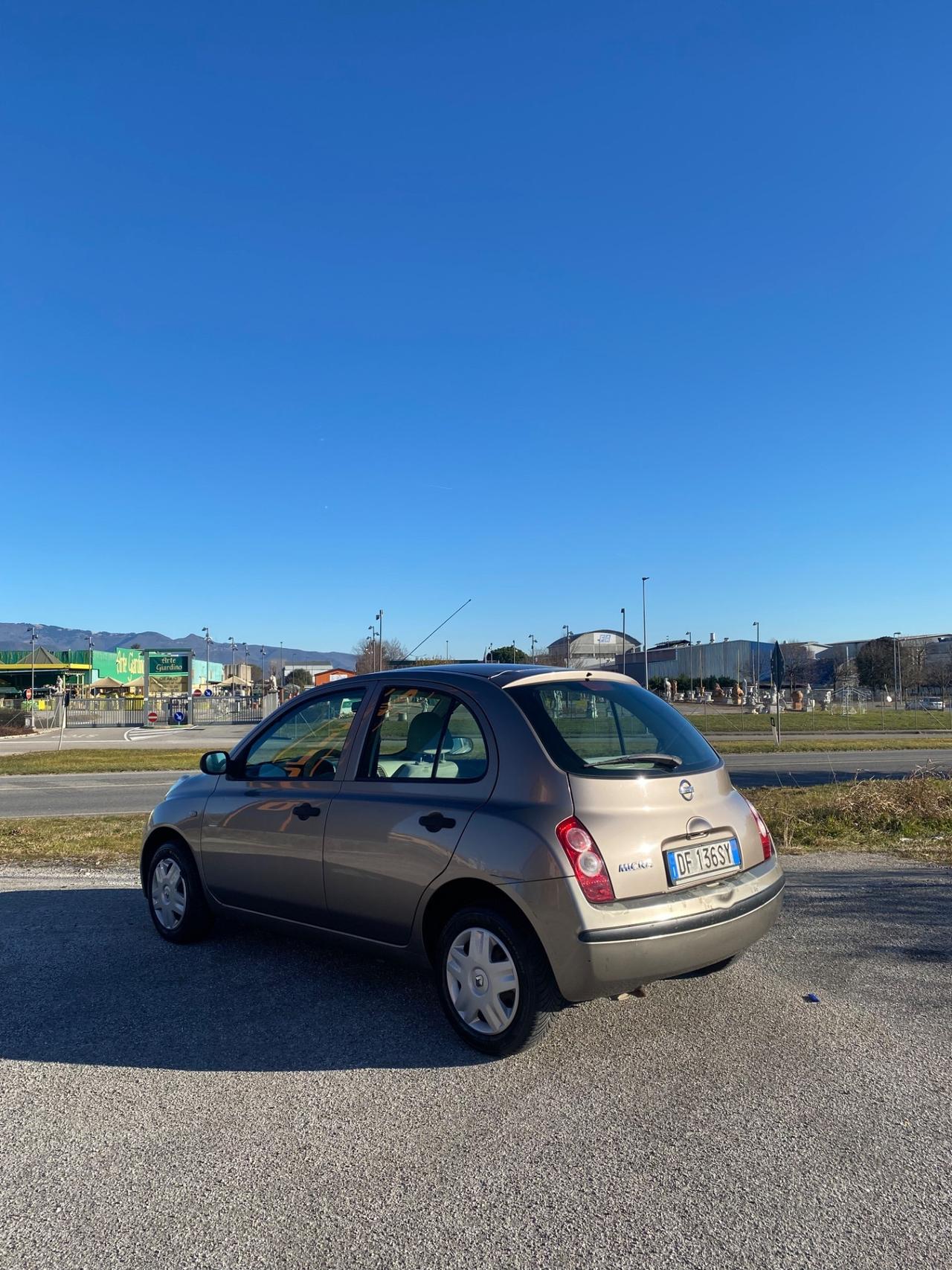 Nissan Micra 1.2 16V 5 porte Acenta