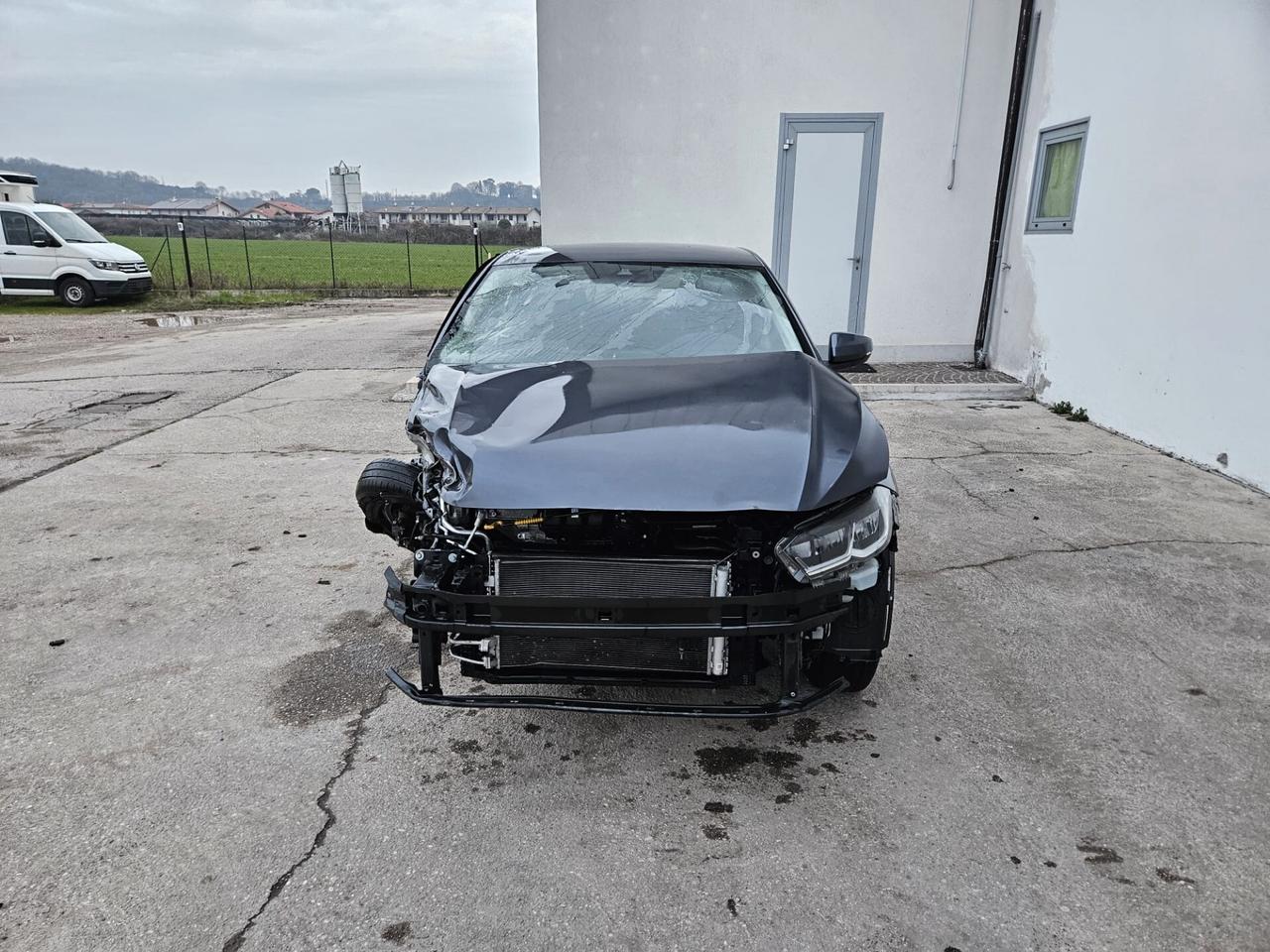 Volkswagen Polo 1.0 evo Life 80cv INCIDENTATA