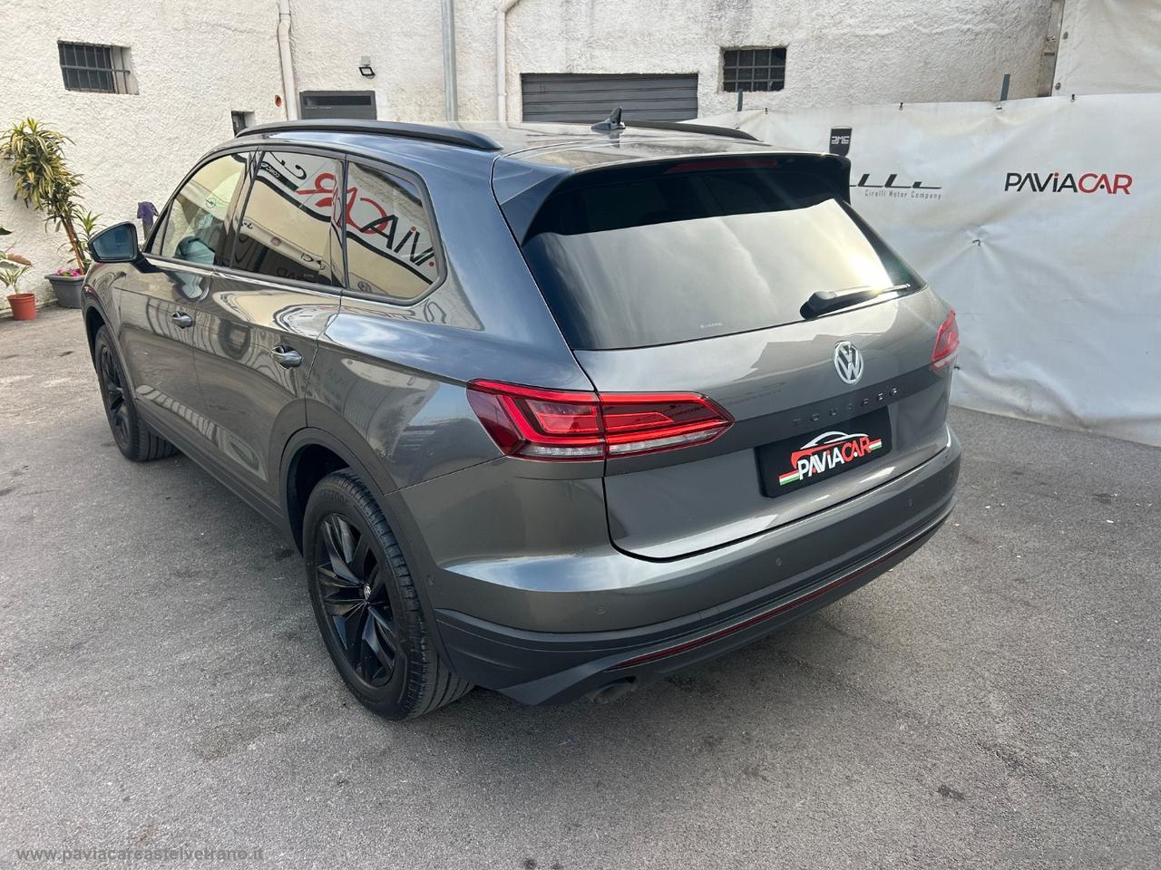 VOLKSWAGEN Touareg 3.0 TDI Advanced