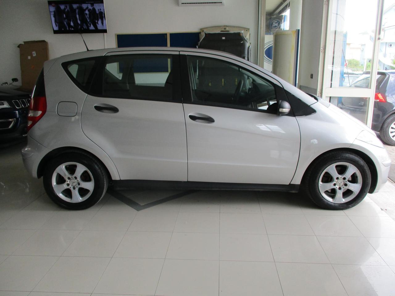 MERCEDES A180 cdi 110cv Classic
